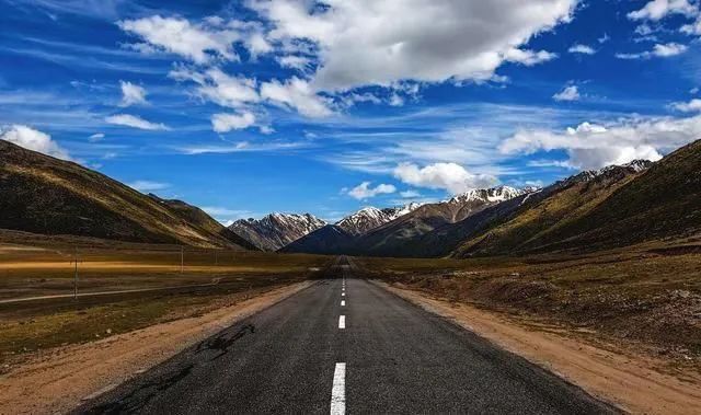 五一假期,选一条最美公路去旅行吧